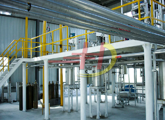 2*50L超臨界CO2提取設備HD22-40-50